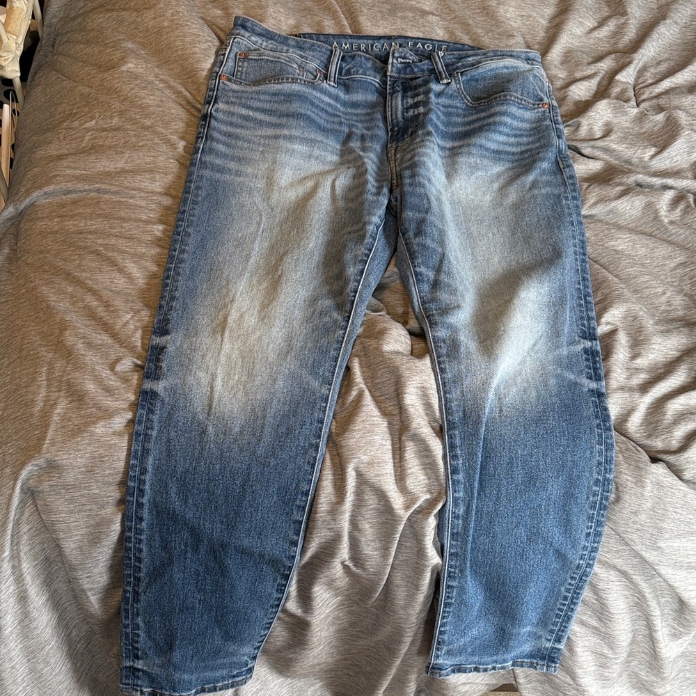 American Eagle Outfitters Men's Relaxed Blue Jeans